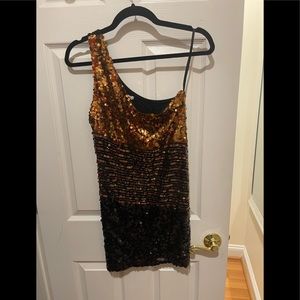 Gold and black sequins dress